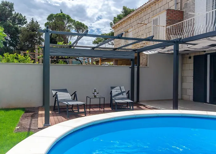 Azure Heaven W Heated Pool