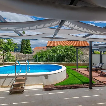 Azure Heaven W Heated Pool *