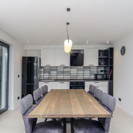 Apartman Azure Heaven W Heated Pool