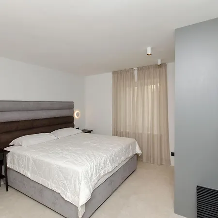 Azure Heaven W Heated Pool Appartement *